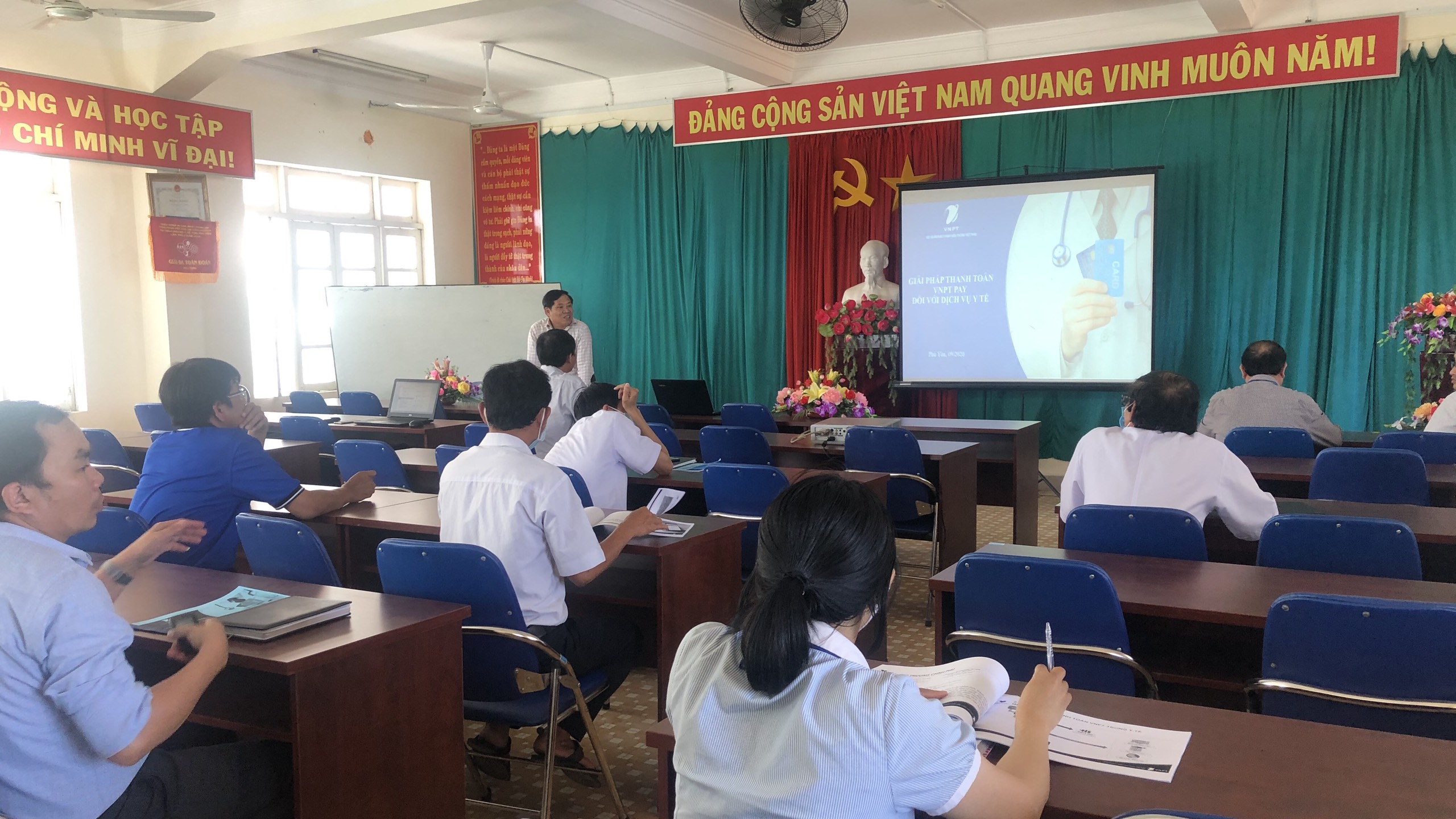 VNPT địa bàn Phú Yên giới thiệu dịch vụ VNPT Pay đối với dịch vụ Y tế VNPT địa bàn Phú Yên giới thiệu dịch vụ VNPT Pay đối với dịch vụ Y tế